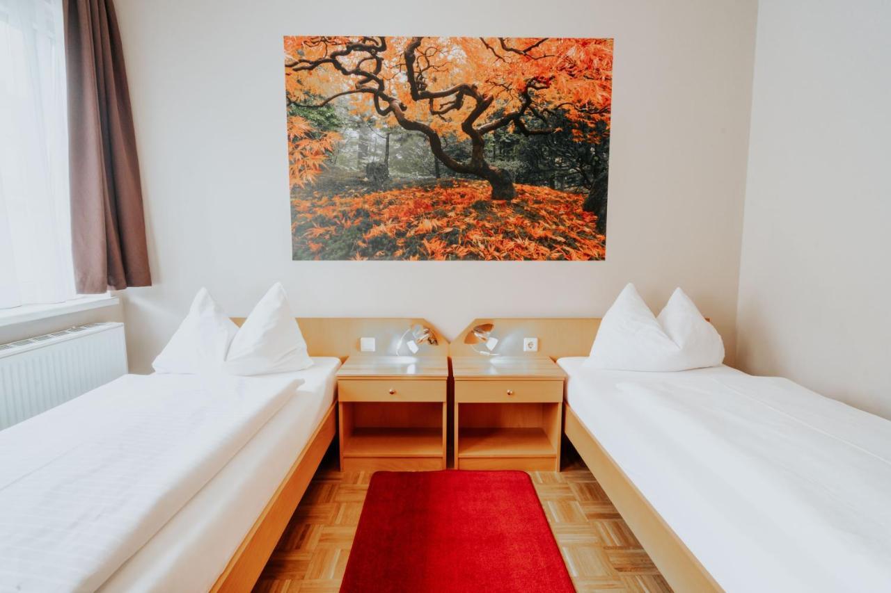 Hotel Am Kapuzinerplatz 4*